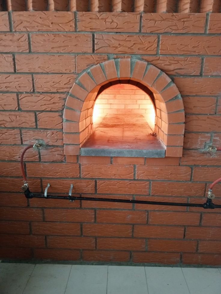بناء فرن طوب احمر
